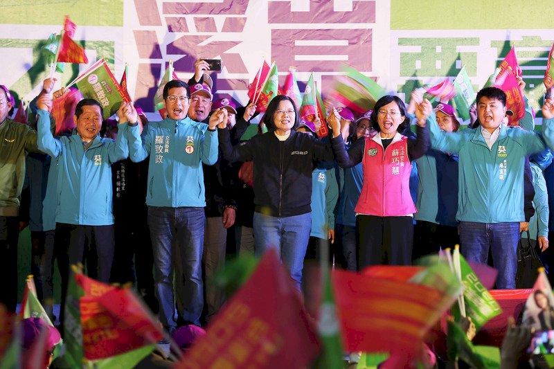 蔡總統：絕不辜負民眾期待 一定堅守國家立場