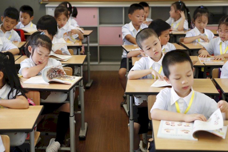 中國人為何不願生小孩了？分析指生不起