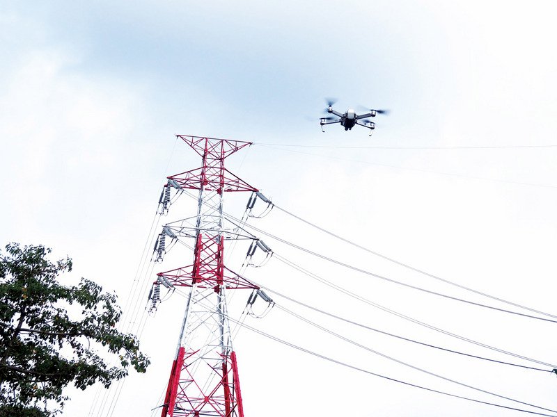 台電推智慧巡檢 無人機操作員今年上看50人