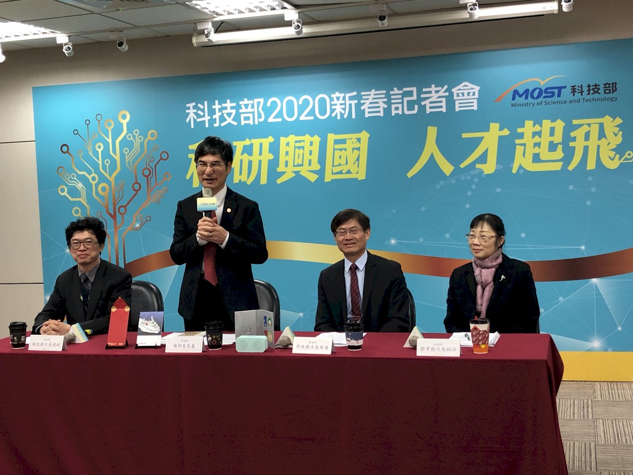 避免被挪用 科技部今年獨立編列基礎研究預算