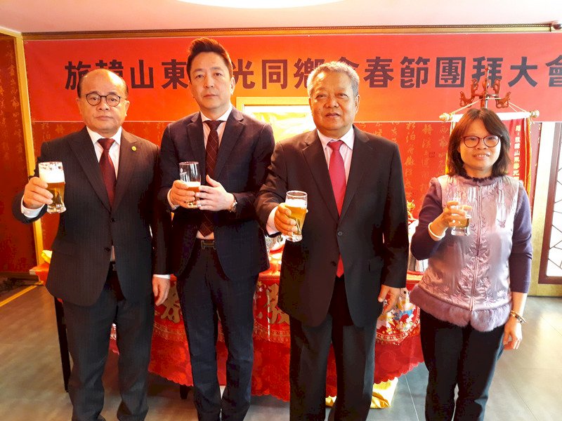 韓華山東壽光同鄉春節團拜 會長馬建賢功成身退