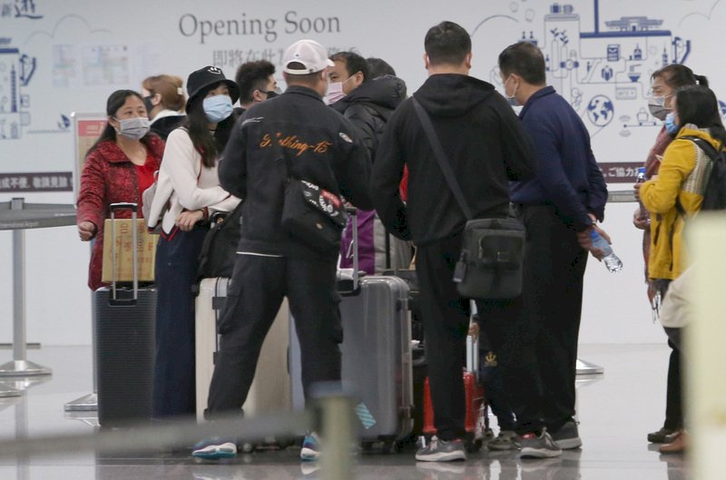 武漢肺炎疫情緊繃 交部：暫停出團赴陸延至2月底