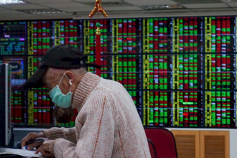 電子股領漲 台股突破11700點關卡