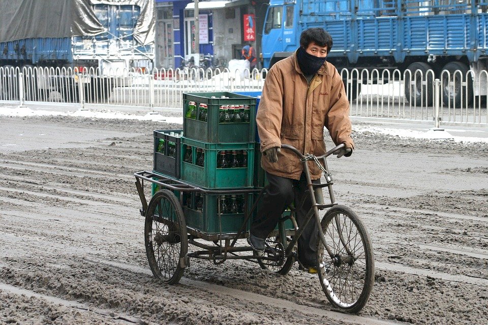 中國各地防疫管制陸續解禁 哈爾濱逆勢封鎖4區