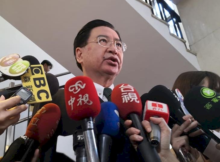 吳釗燮：每週提供2片口罩給無居留證的駐台外交官