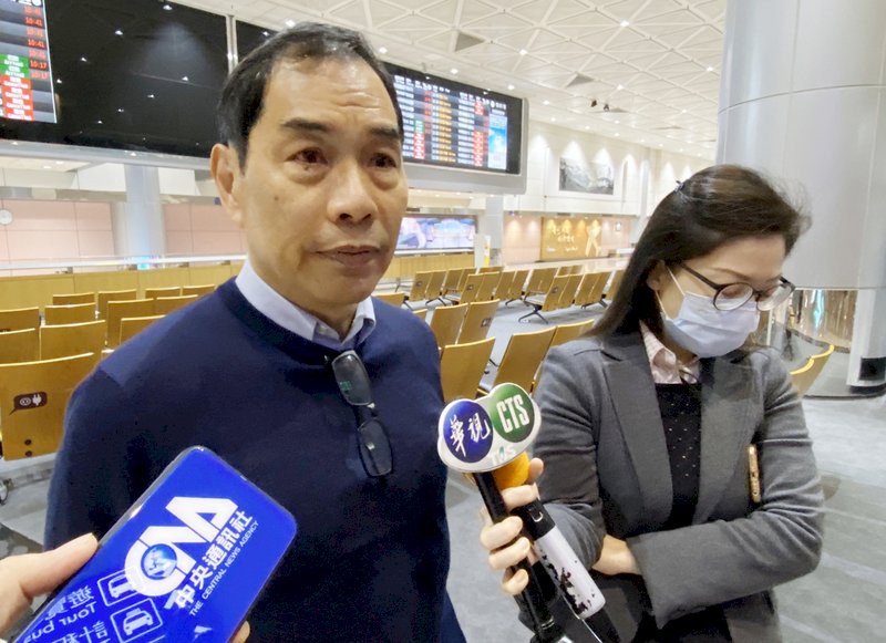 防疫車隊啟動 桃機620輛待命 高雄使用率不高