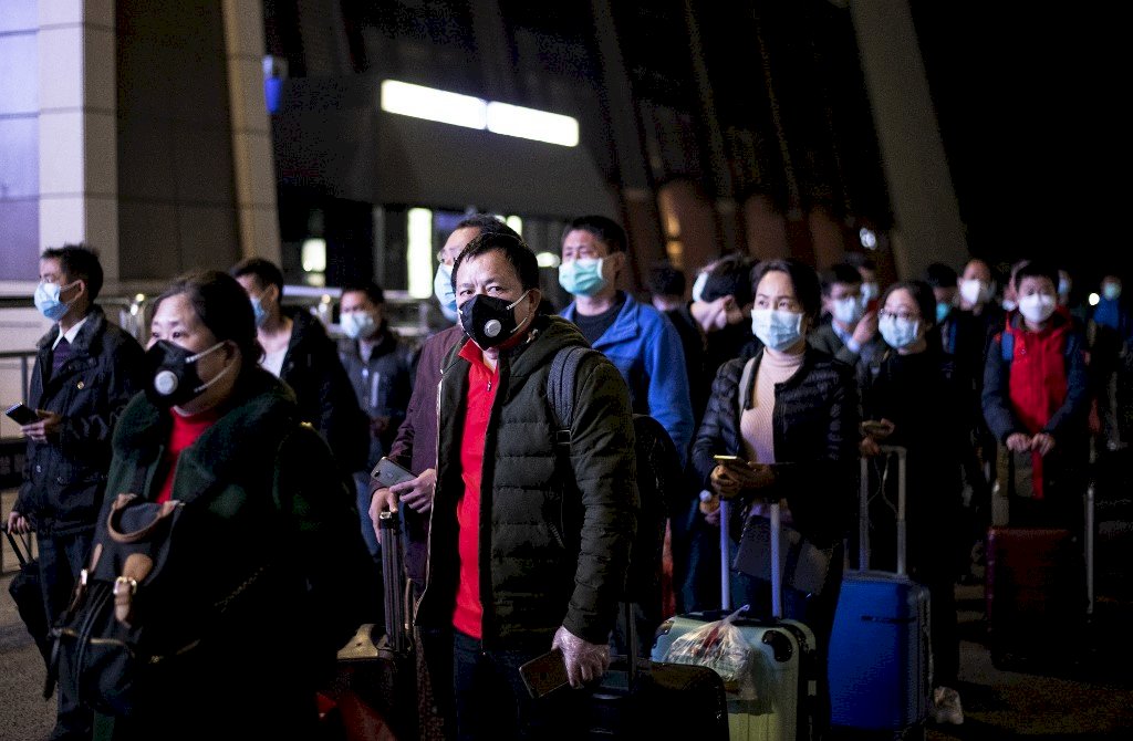 解封快跑！武漢數萬民眾憂再封城 連夜搭車逃離