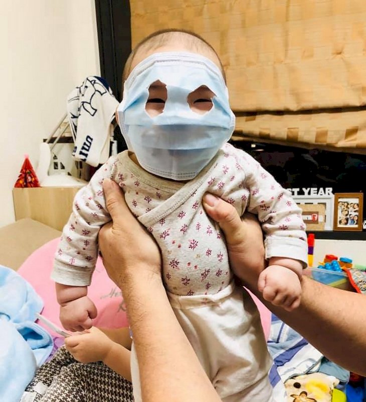 日醫學團體警告 2歲以下兒童戴口罩具危險性