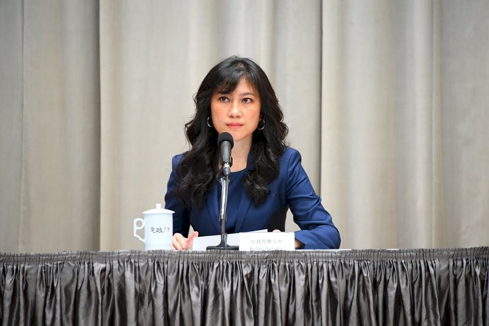 1035億現金補助300萬人 政院：幫助艱困企業、經濟弱勢者