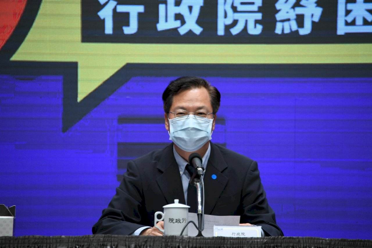 萬元紓困基層壓力大 政院：中央地方共同承擔責任