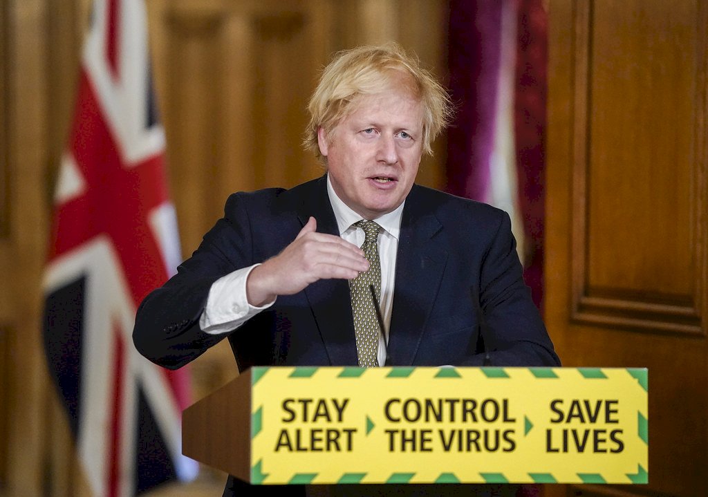 英相強生：英格蘭可能月底取消確診者隔離規定