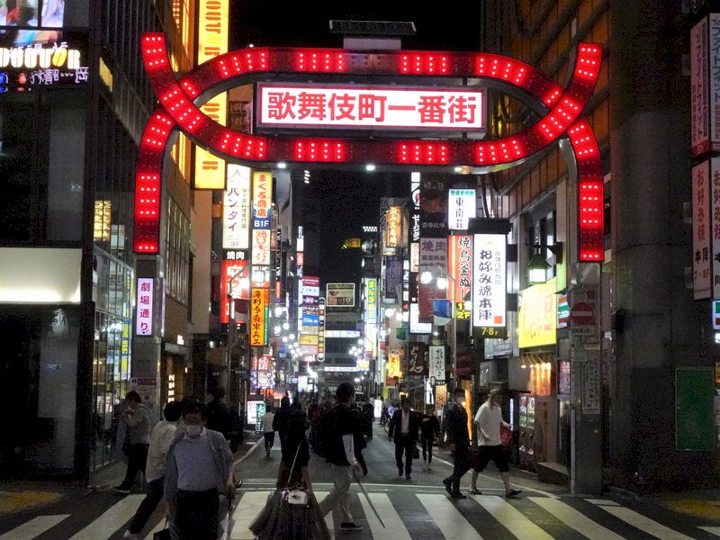 東京舞台劇群聚感染59人染疫850人列密切接觸