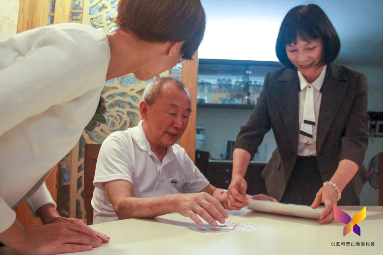 「預備叛亂」罪名獲平反 楊翠將撤銷決定書送交黃華