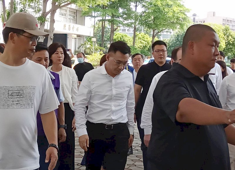 移師高雄開行動中常會 江啟臣：謙卑反省罷免結果