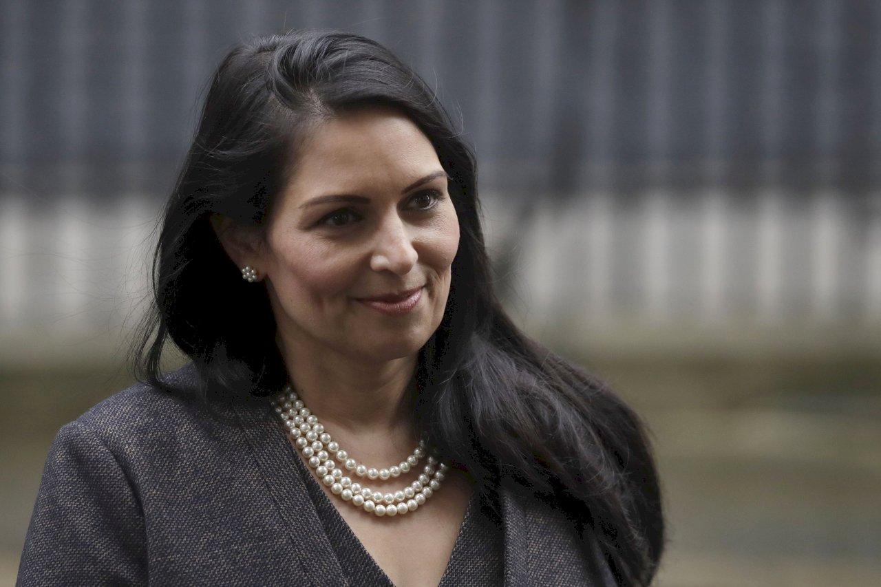 歐洲法院介入英國遣返移民 英批：有政治動機