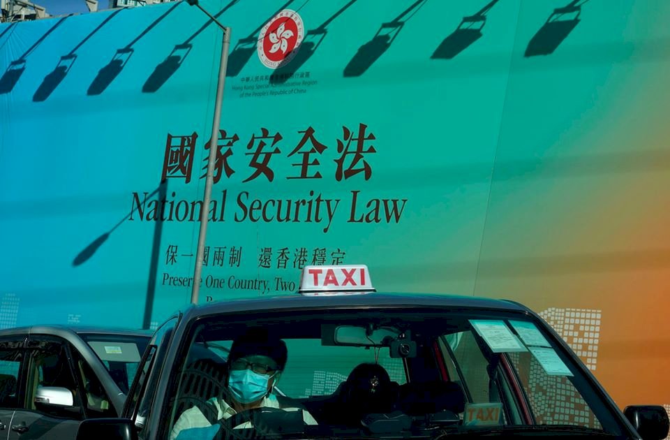 調查：更多香港人反港區國安法 但支持抗議比例降低