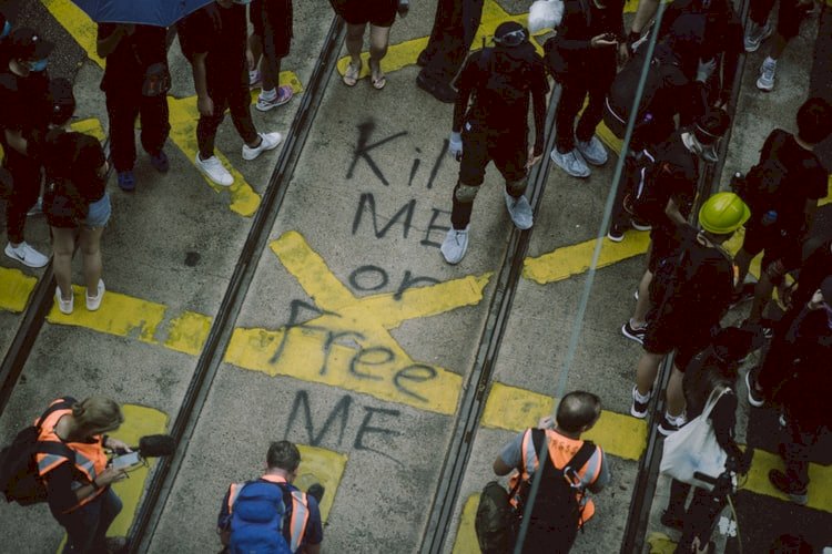 又到十月 港人如何面對昔日創傷