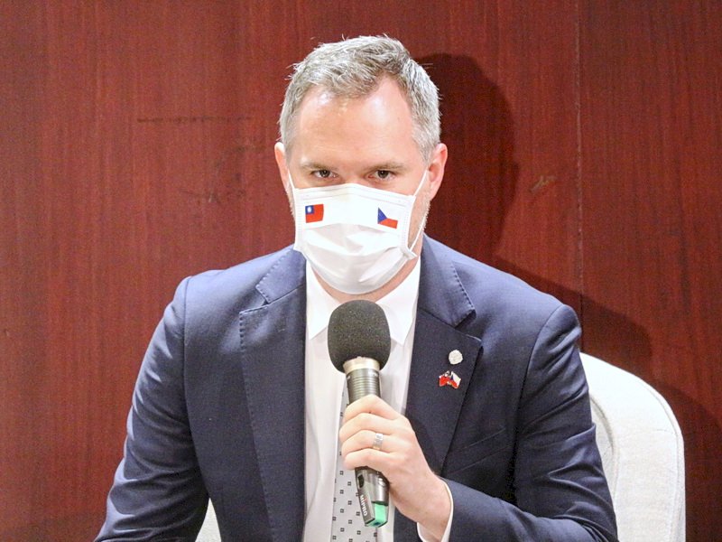 中國威脅捷克付代價 布拉格市長：完全不能接受