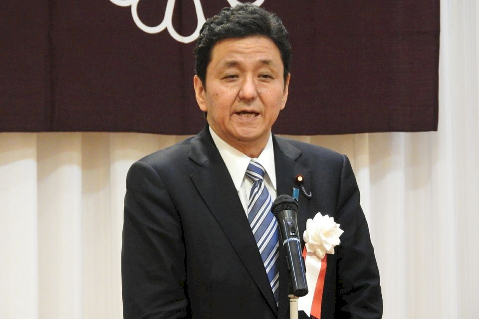 岸信夫辭眾議員 長子可望出馬參選接班
