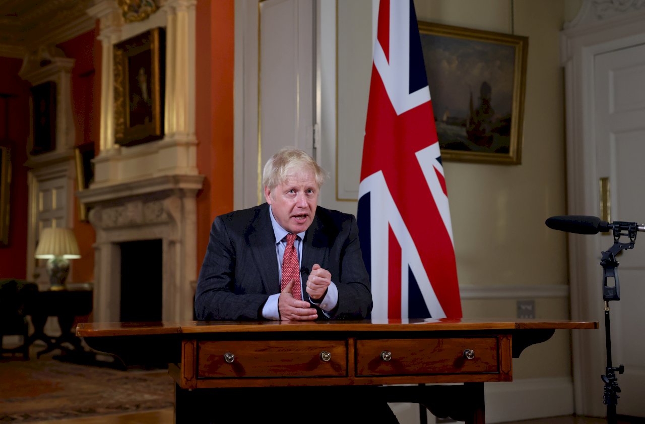 英國首相發表全國演說　籲大眾遵守新防疫限制