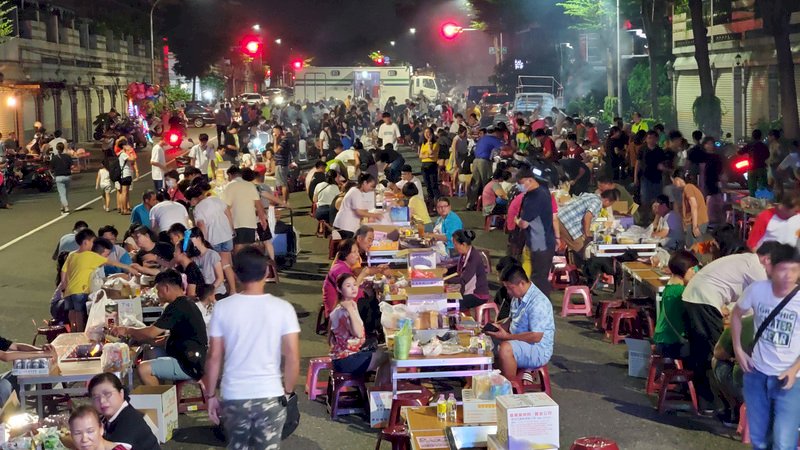 當中國領導在台灣吃中秋烤肉