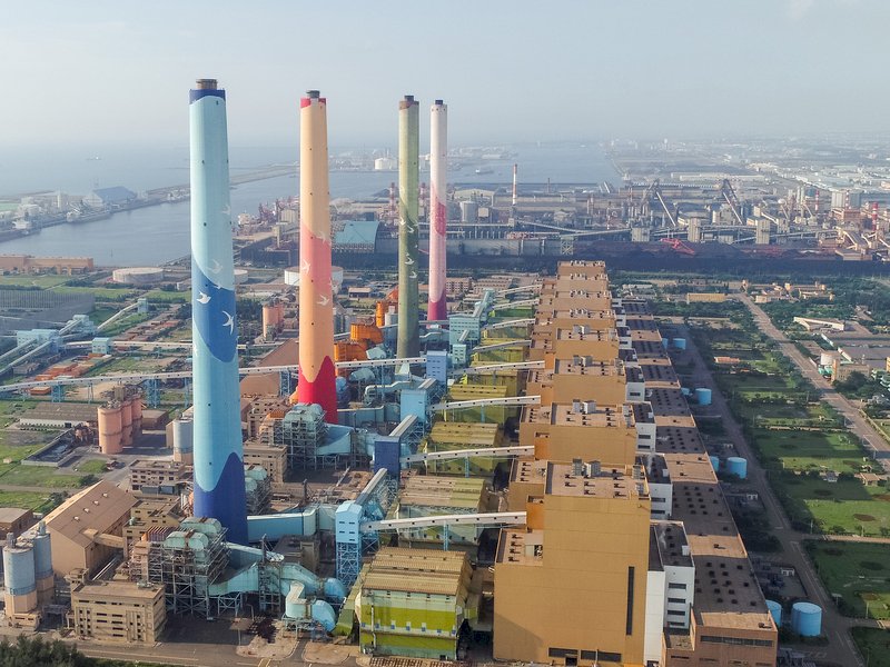 中火轉燃氣仍是火力發電 中研院長：排碳量差兩倍