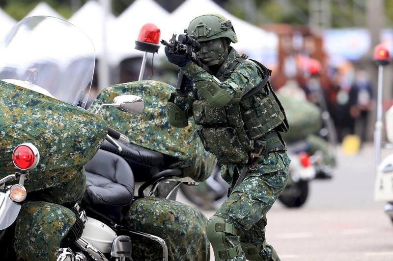 陸軍：戰鬥個裝預計2024年完成撥發