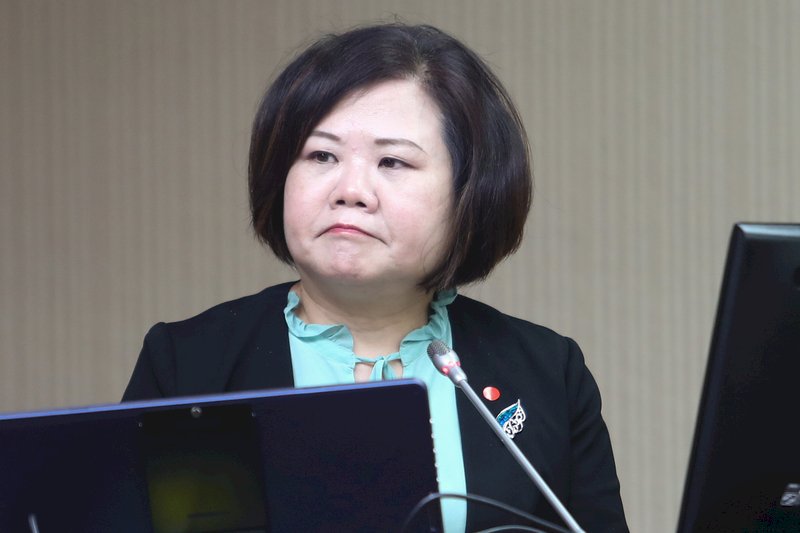 勞工產假、產檢假比照公務員 勞動部承諾了