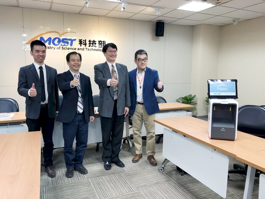 腦中風難預料 台大領先全球首創5分鐘就能篩檢(影音)