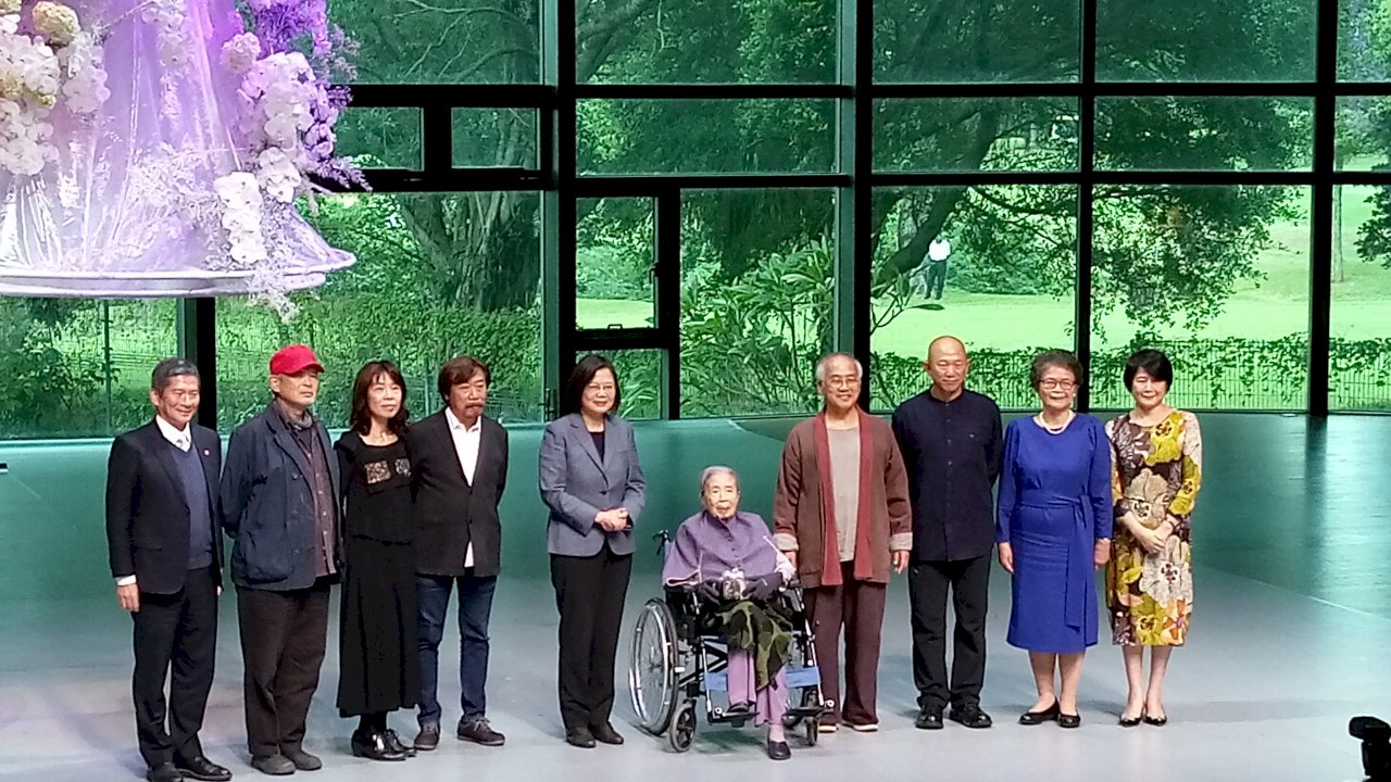 國家文藝獎 蔡總統：感謝7位大師豐富台灣文化厚度