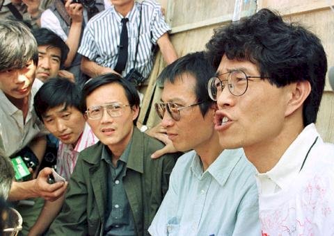 我的一九八九系列》絕食四君子輪番發表廣播講話 鍥而不捨地動員學生撤離