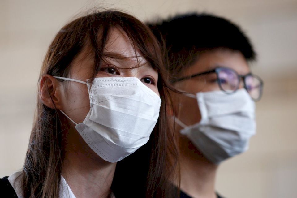 從學民思潮到泛民主派代表：周庭的政治抗爭之路
