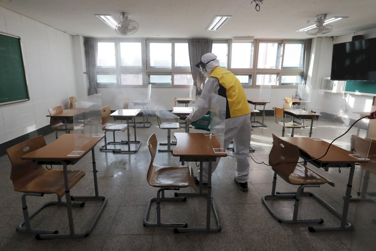 南韓高考今登場 考生防疫應試大作戰