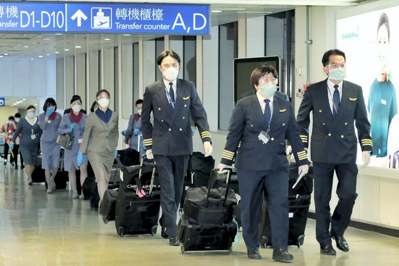 「0+7」倒數 機組員籲：即刻解除外站管制