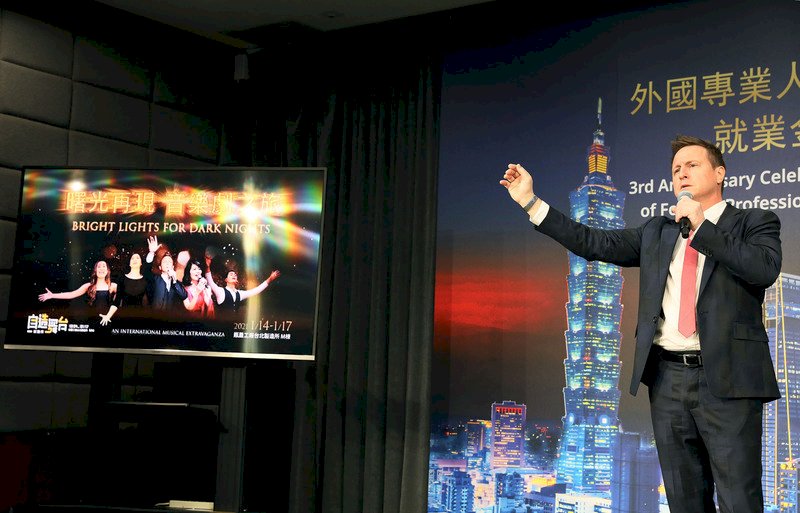 上半年就業金卡申請成長逾2倍 疫情僅短期影響