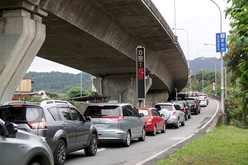 蘇花改上午行車順暢 估3/1午後現北返車潮