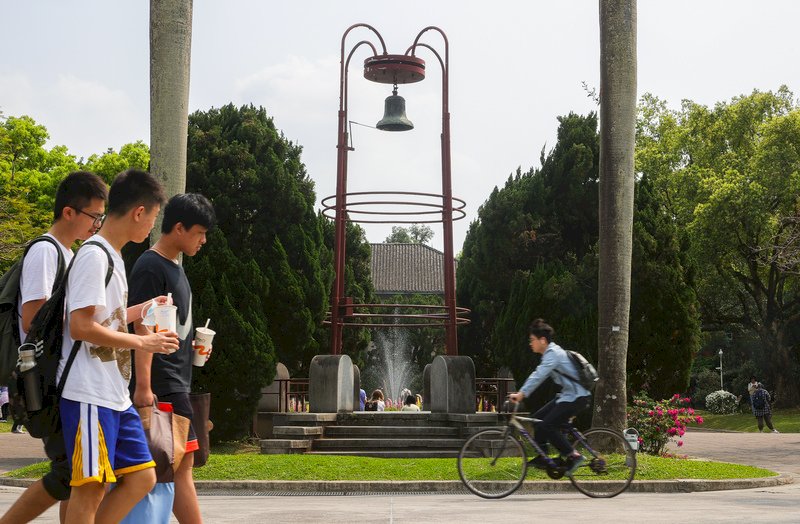 維護學生人格權 學校搜查應有師生陪同且全程錄影