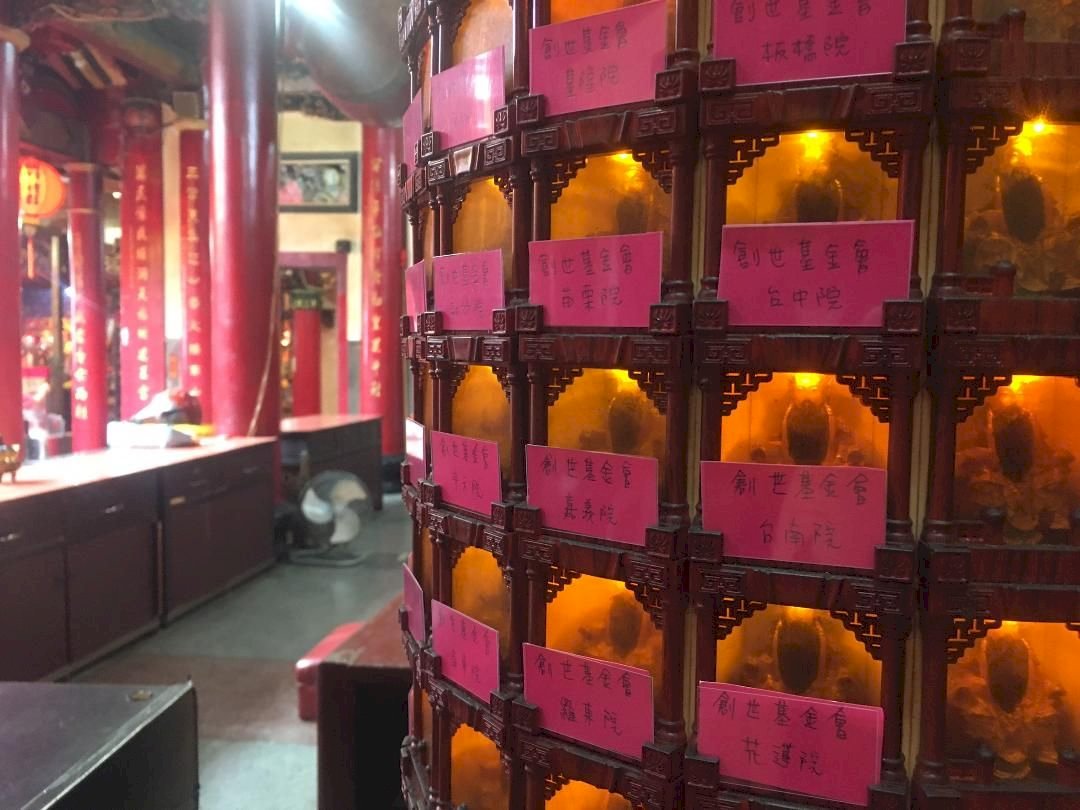 創世攜手宮廟 推千盞祈福燈照亮植物人