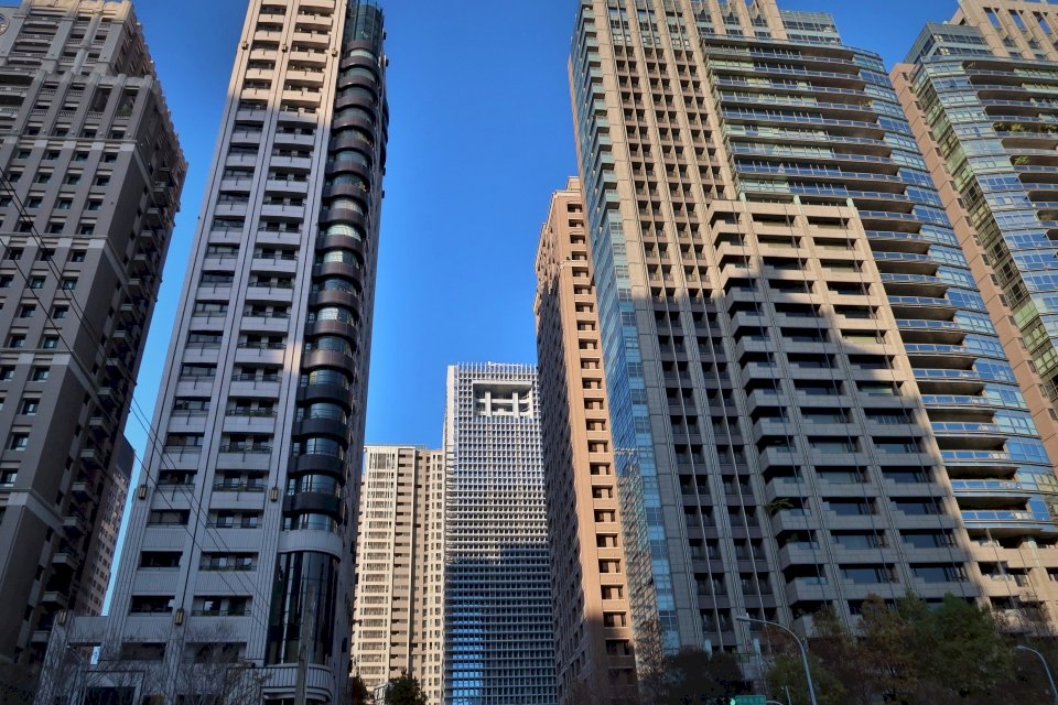 現行囤房稅版本並無法解決囤房問題