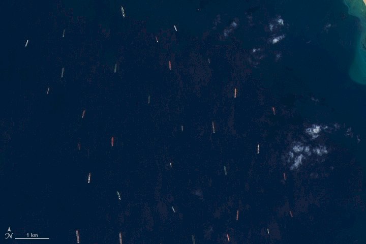 因長賜輪塞船船隻密密麻麻  NASA公布照片對比鮮明