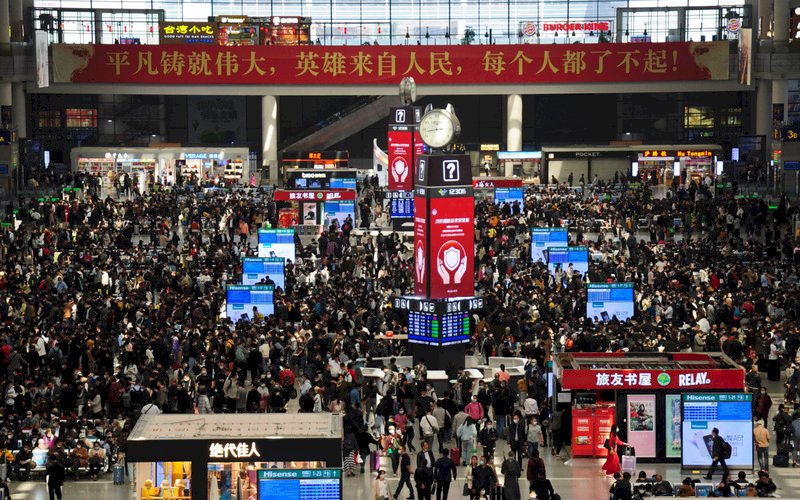 中國五一假期 每日人均消費低於COVID-19疫情前