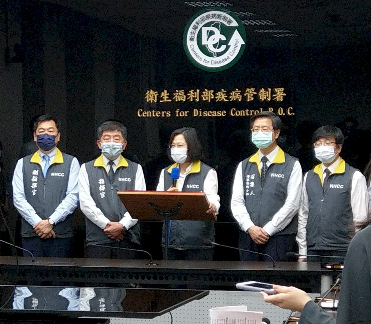 慰勉防疫團隊 總統：同舟共濟 共度此次疫情挑戰