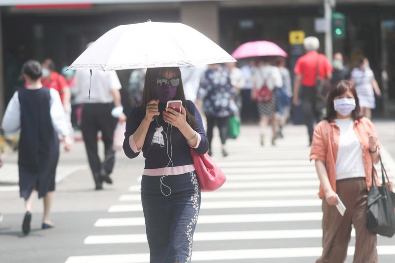 高壓壟罩  南投、南部地區恐達38度以上