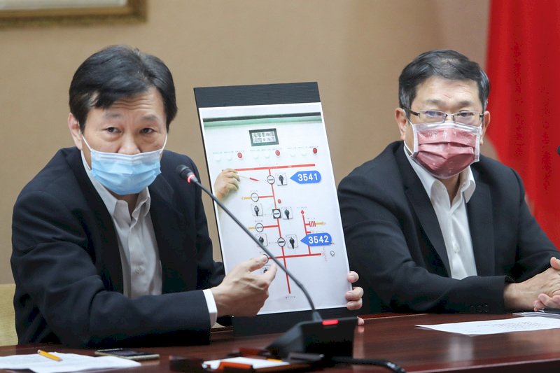 機組跳機供電能力不足致緊急分區限電 台電董座致歉