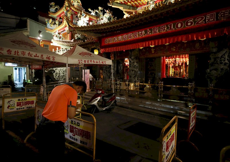 疫情升溫！內政部：全國寺廟暫不開放參拜至6/8