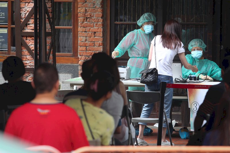 支援社區篩檢見人生百態 醫師讚：萬華居民很勇敢