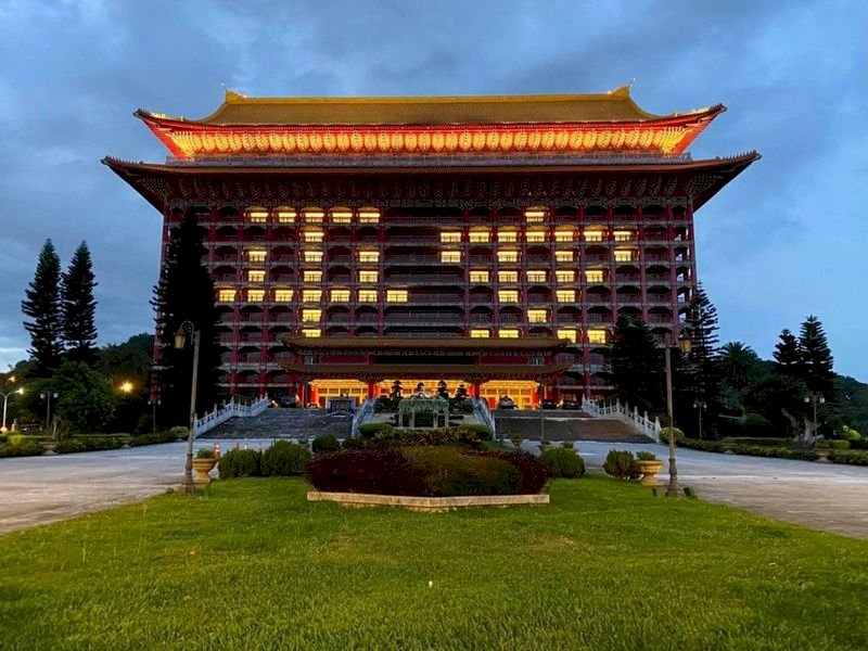 ◎匡列更廣、多設快篩，疫情急轉下，防疫政策需修正！未來六週內是疫情關鍵！