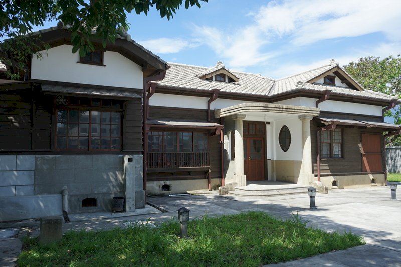 政院提修法 助台鐵局償債1474億