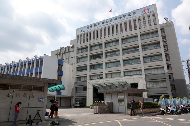 食藥署再添1人確診 未接觸民眾