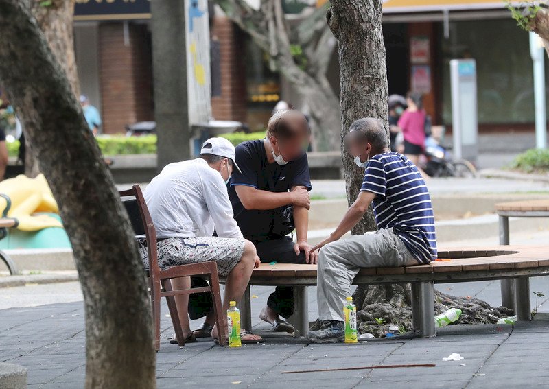 強化COVID-19三級警戒 指揮中心：違者逕予開罰、不再勸導